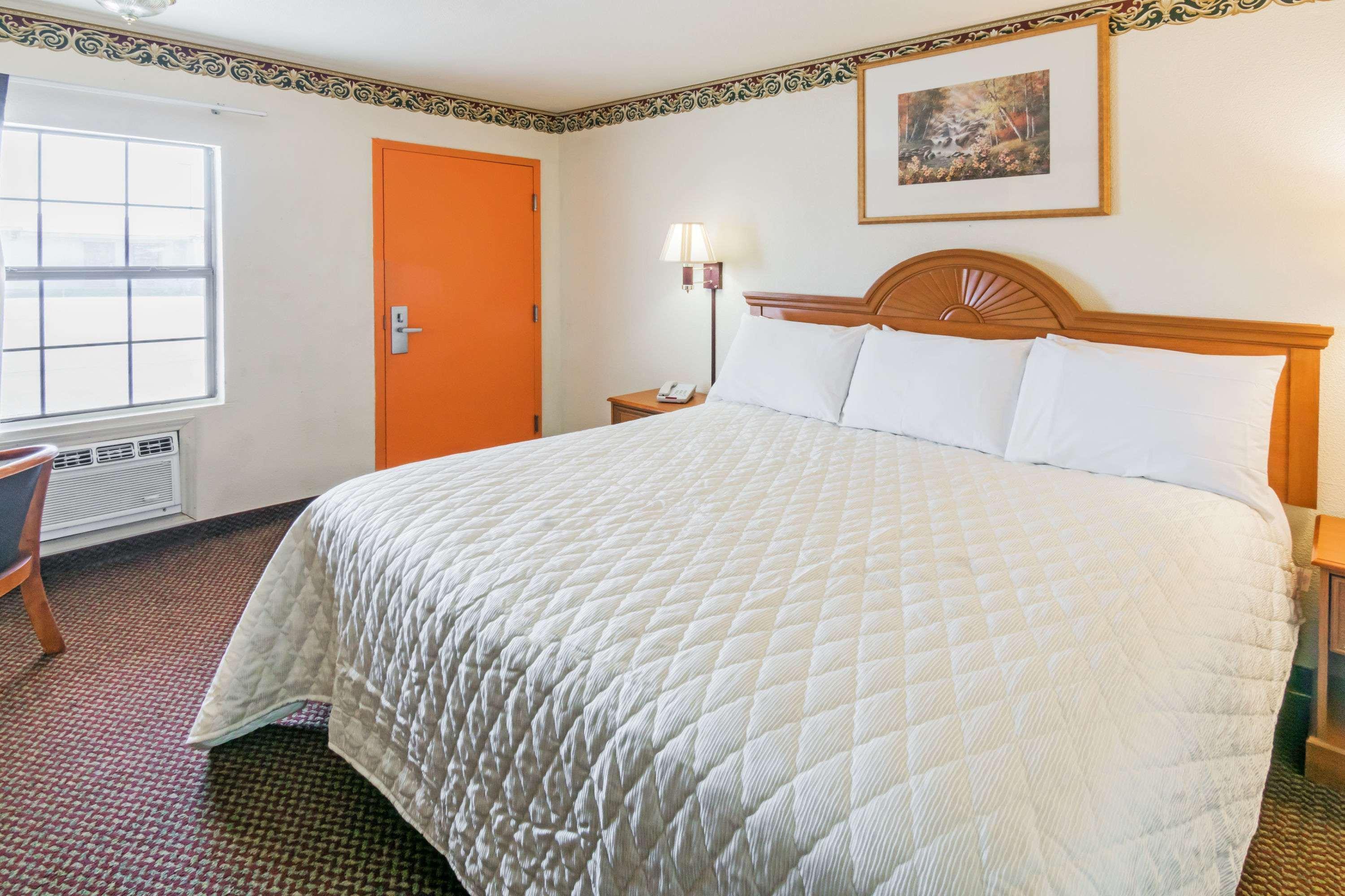 Travelodge By Wyndham Temple Εξωτερικό φωτογραφία