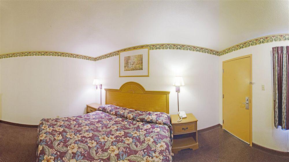 Travelodge By Wyndham Temple Εξωτερικό φωτογραφία